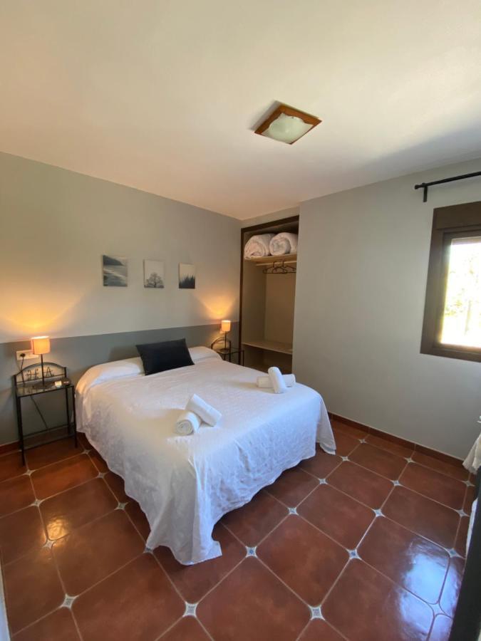 Hotel Rural & Restaurante Las Camaretas コルテス・デ・ラ・フロンテラ エクステリア 写真